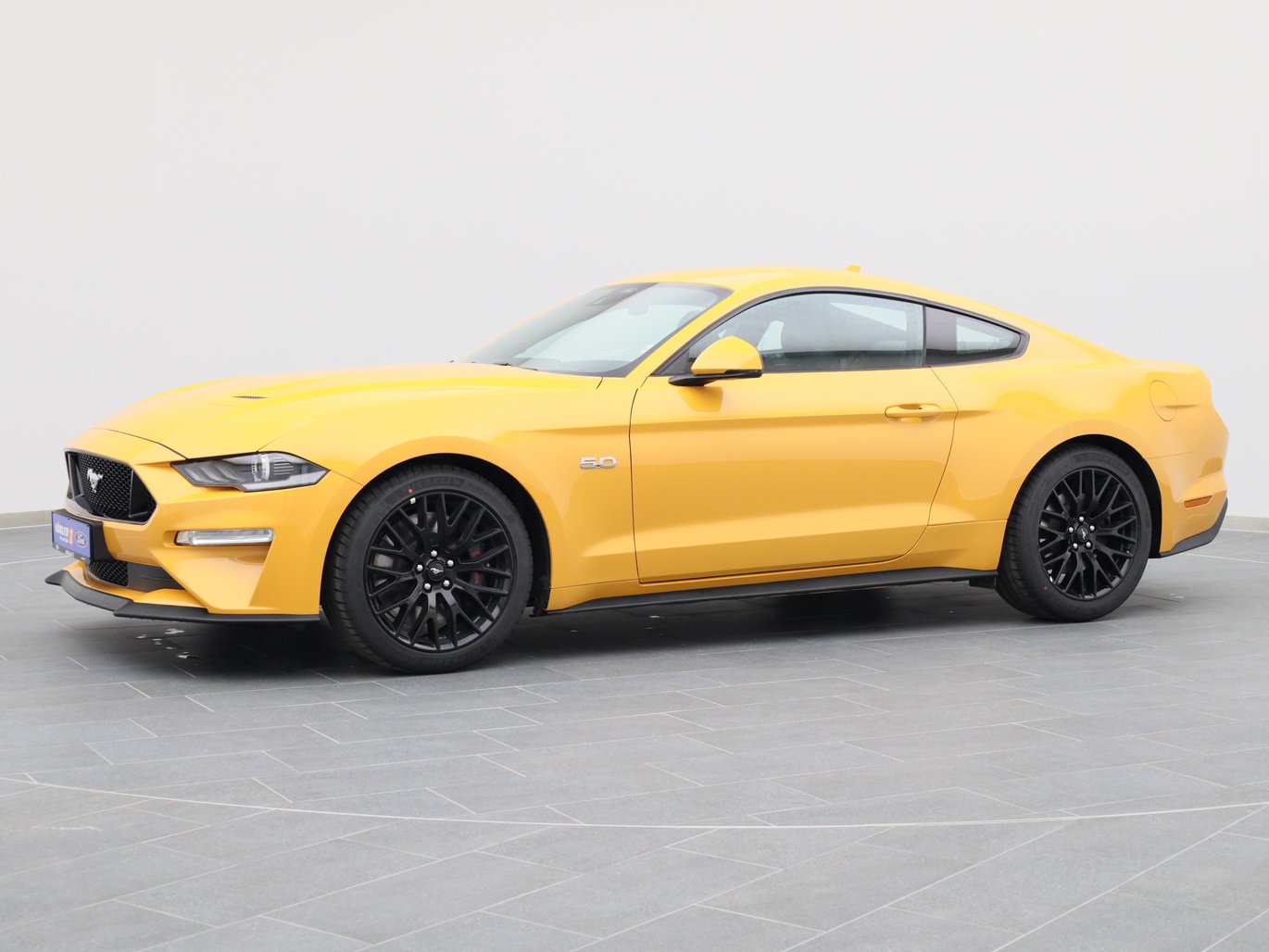  Ford Mustang GT Coupé V8 450PS / Premium 2 / B&O in Cyber Orange 