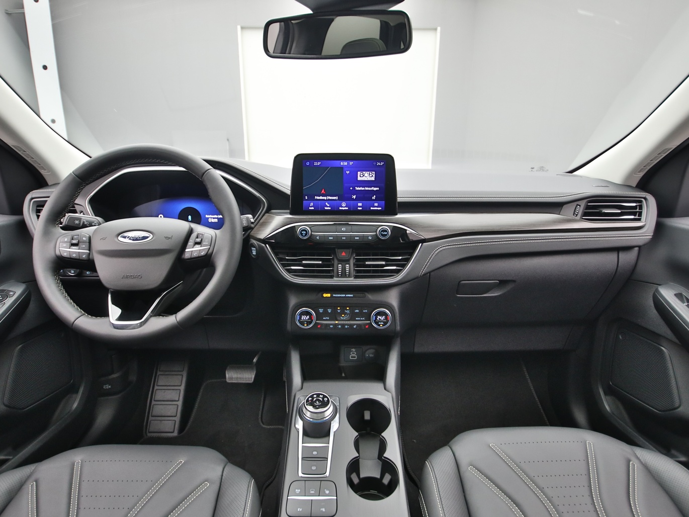  Ford Kuga Vignale 225PS Plug-in-Hybrid Aut. in Weiss 