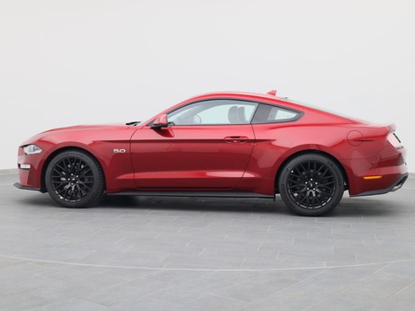  Ford Mustang GT Coupé V8 450PS / Premium 2 / B&O in Lucid Rot von Links