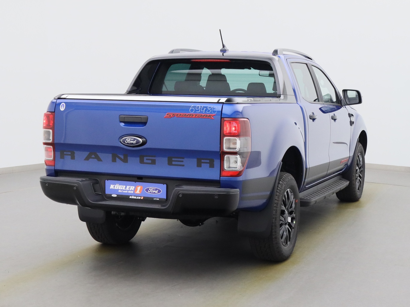  Ford Ranger DoKa Stormtrak 213PS Aut. / PDC / Klima in Saphir Blau 