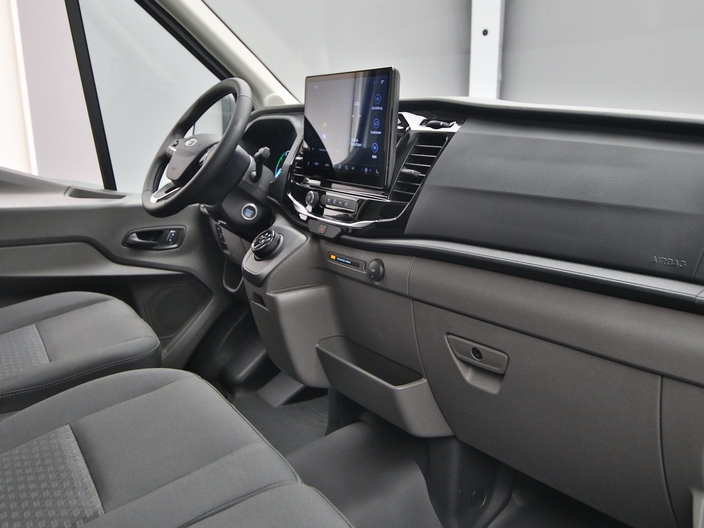  Ford E-Transit Kasten 350 L3 Trend Tech18 / Pro in Weiss 