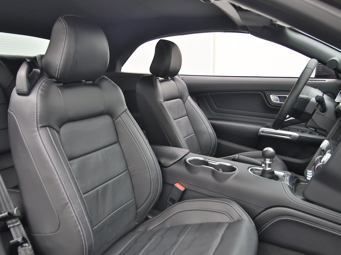  Ford Mustang GT Cabrio V8 450PS / Premium 2 / B&O in Dark Matter Grey 