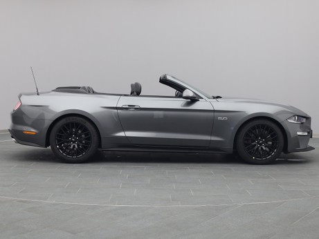  Ford Mustang GT Cabrio V8 450PS / Premium 2 / Magne in Carbonized Gray von Rechts