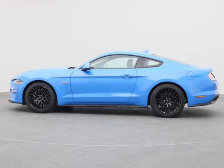  Ford Mustang GT Coupé V8 450PS / Premium 2 / B&O in Grabber Blue von Links