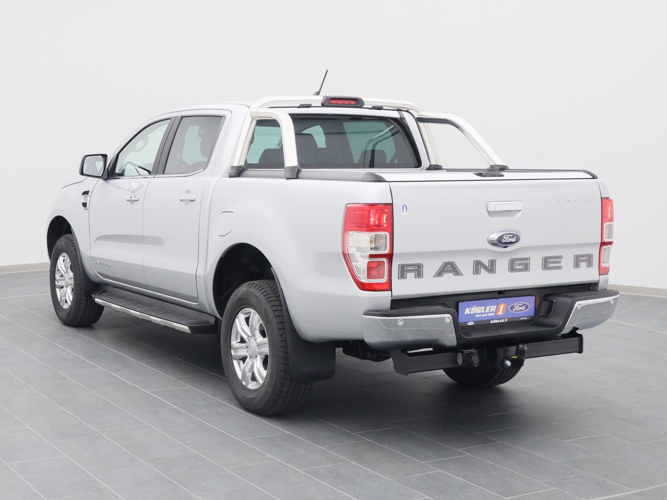  Ford Ranger DoKa Limited 213PS / AHK / PDC / Rollo in Polar Silber 