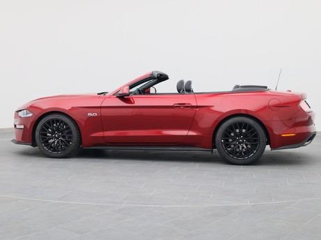  Ford Mustang GT Cabrio V8 450PS / Premium 2 / Magne in Lucid Rot von Links
