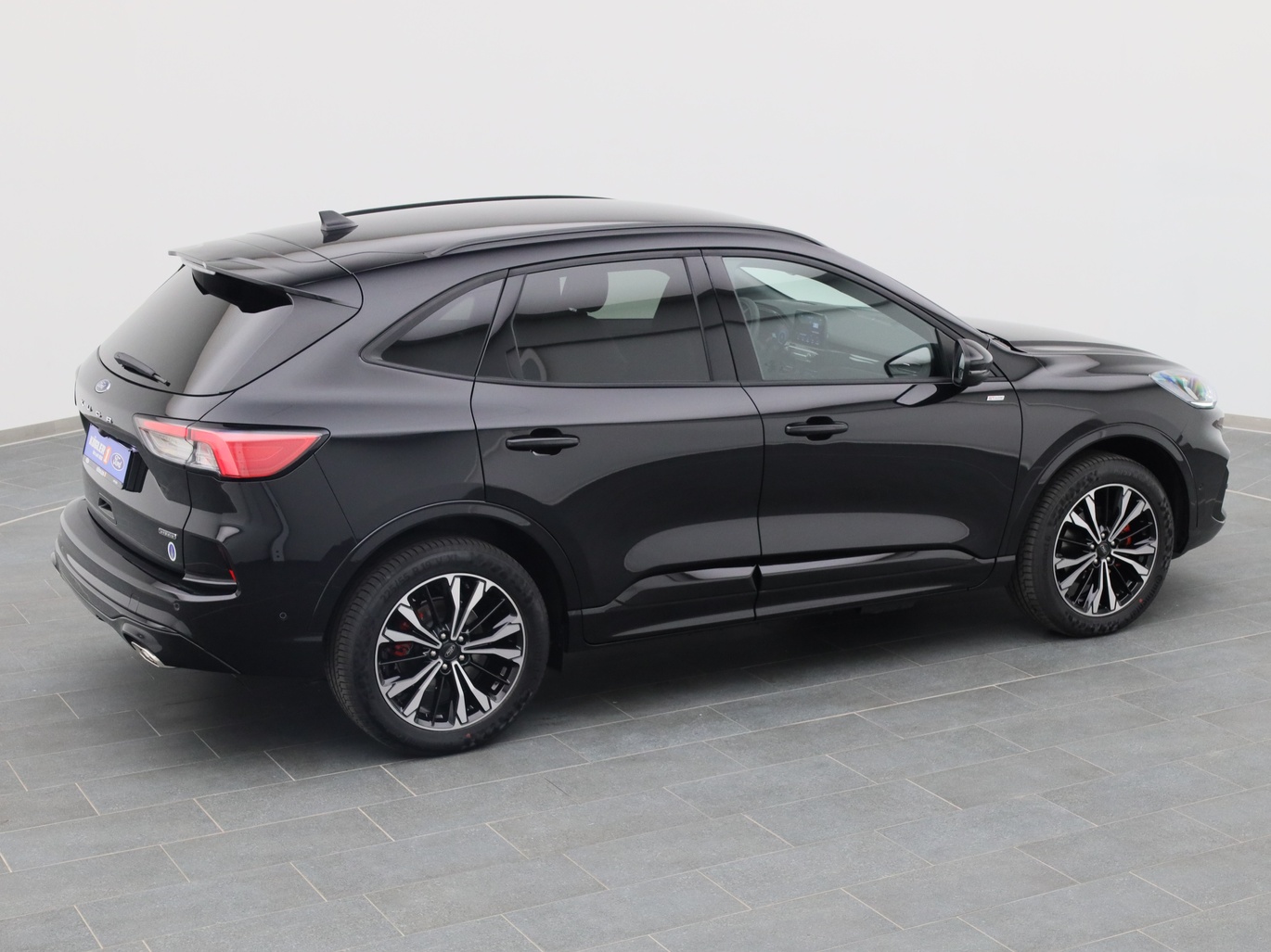  Ford Kuga ST-Line X 225PS Plug-in-Hybrid Aut. in Agate Black 