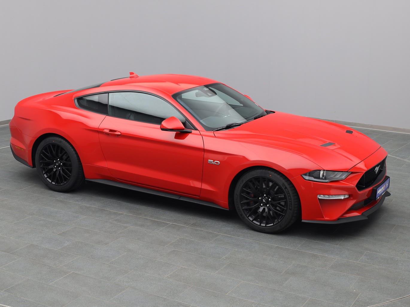  Ford Mustang GT Coupé V8 450PS / Premium 2 / Magne in Race-rot 