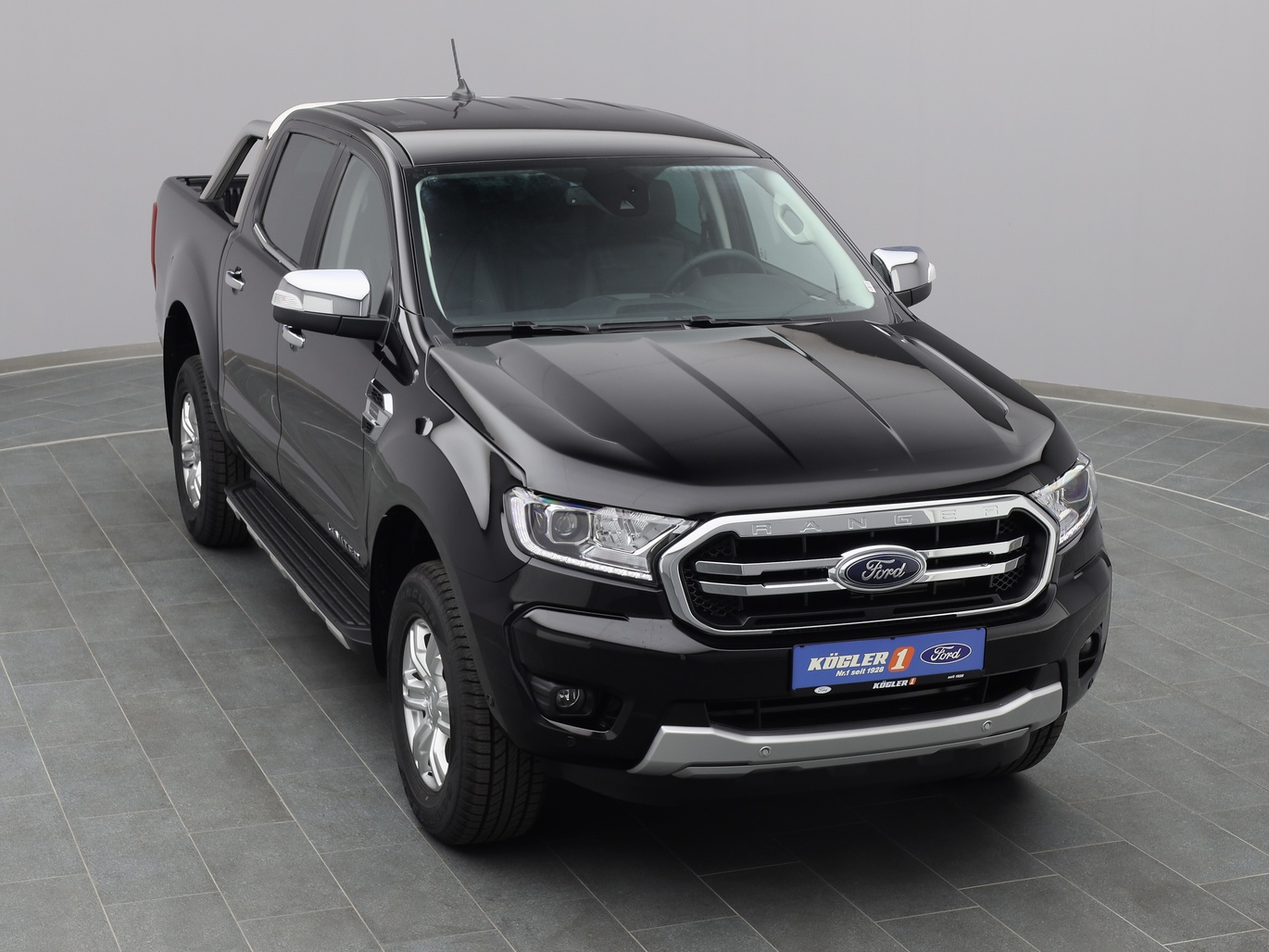  Ford Ranger DoKa Limited 213PS Aut. / AHK / PDC in Agate Black 
