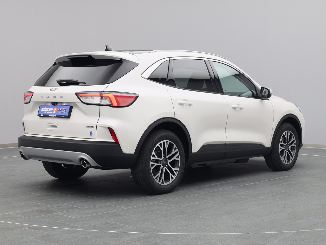  Ford Kuga Titanium X 225PS Plug-in-Hybrid Aut. in Weiss 