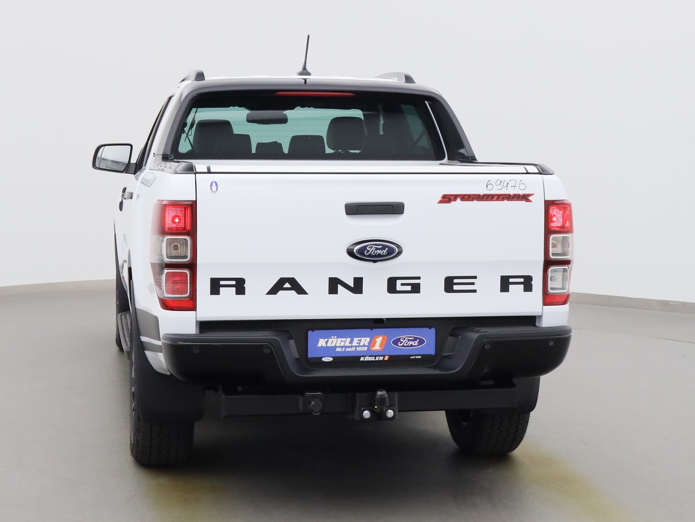  Ford Ranger DoKa Stormtrak 213PS Aut. / AHK / PDC in Frost-weiß 