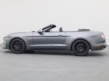  Ford Mustang GT Cabrio V8 450PS / Premium 2 / Magne in Carbonized Gray von Links